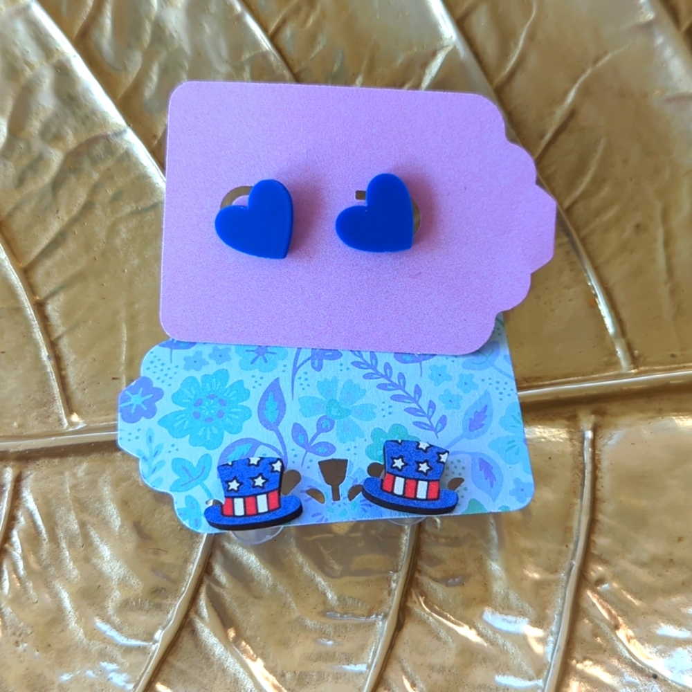 NWT/IP ⭐ PEACE GARDEN DESIGNS ⭐ bundle of 2 pr❤️🤍💙acrylic stud earrings💙🤍❤️